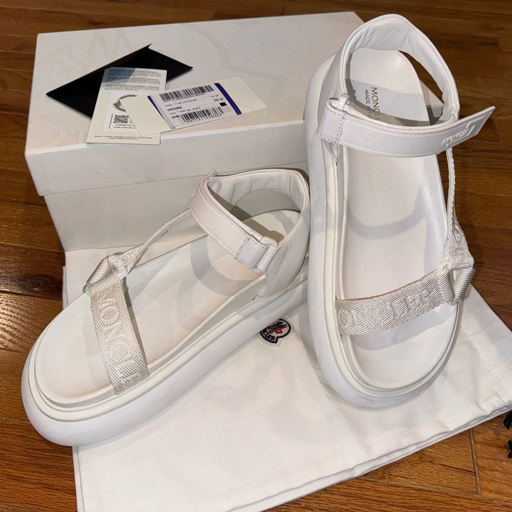MONCLER Womens White Logo Arch Support Catura Round Toe Wedge Leather Sandals 39